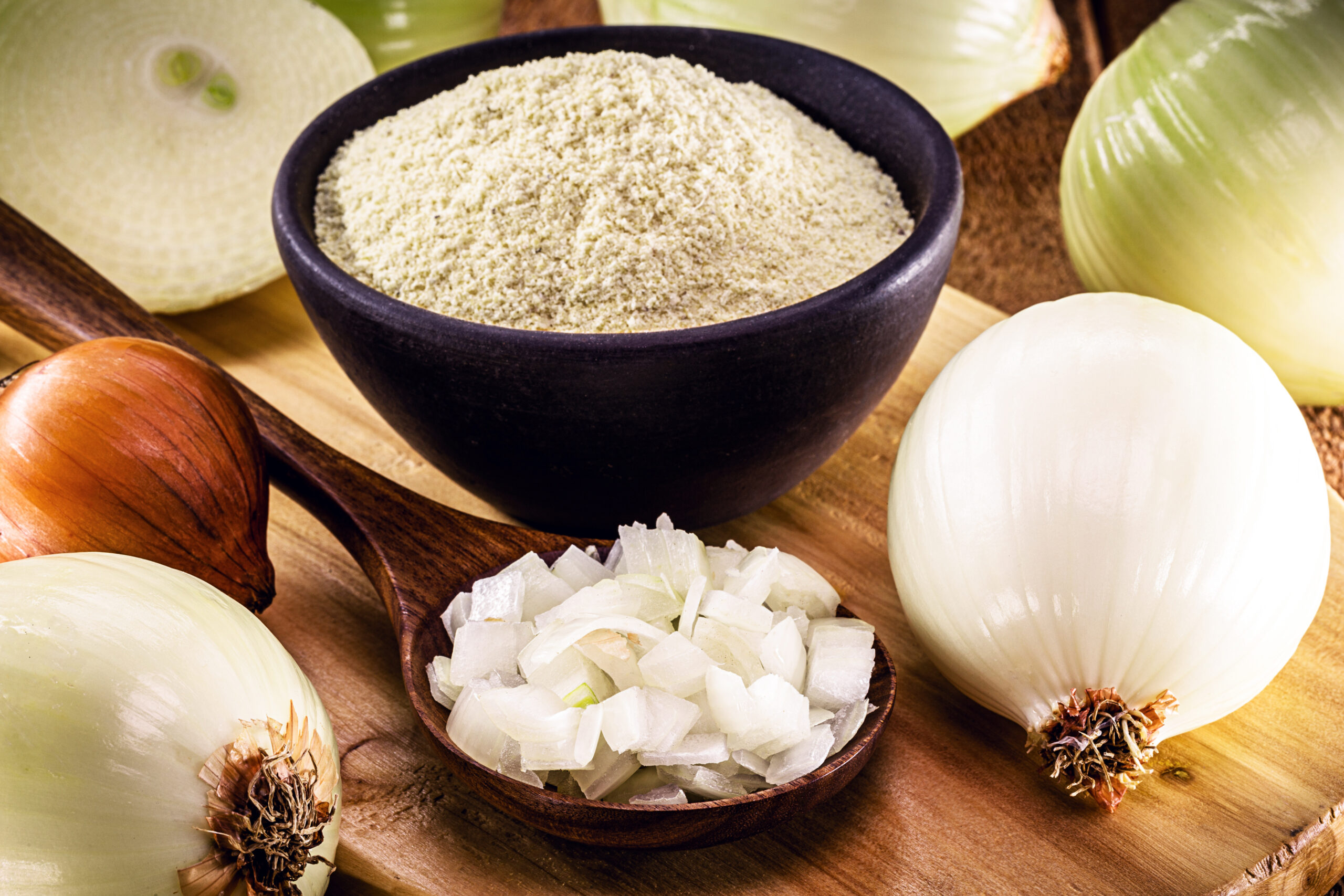 How to Make Onion Powder at Home — Two Delicious Ways